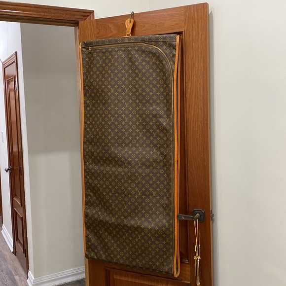 Vintage Authentic Louis Vuitton Garment Cloth Travel Bag - Picture 8 of 10